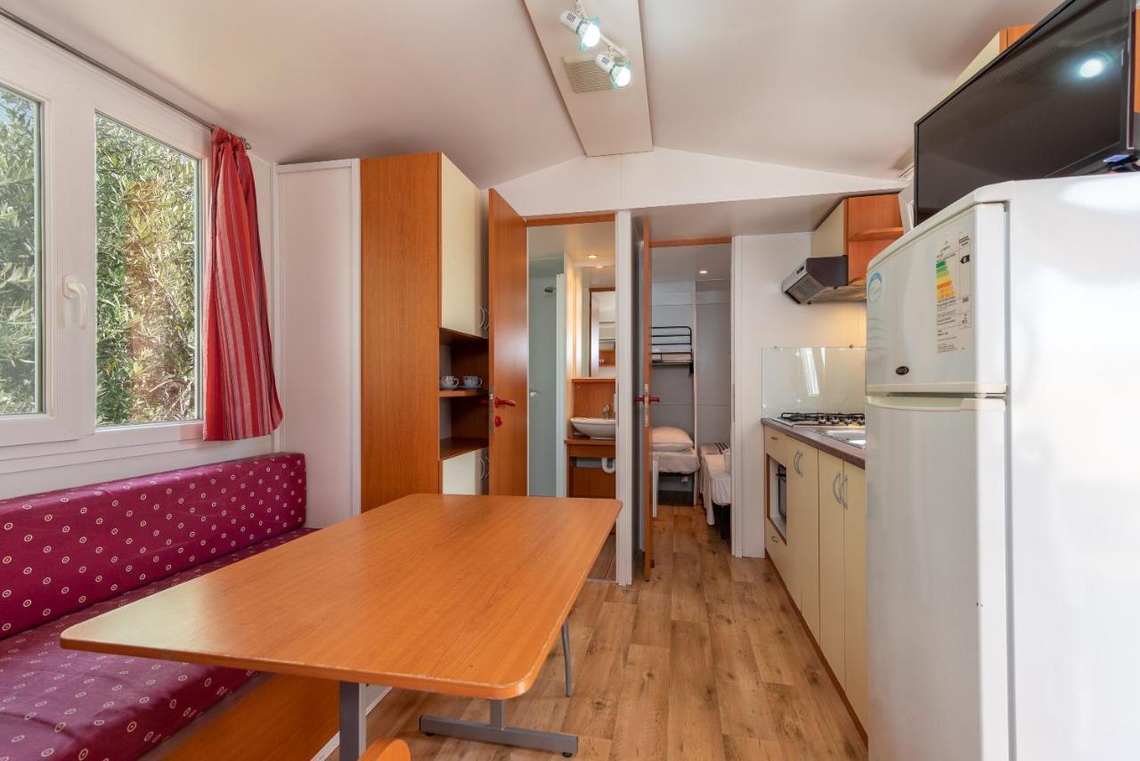 'Olive Grove' Camping House-Near The Beach Divulje Экстерьер фото