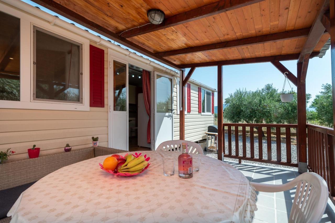 'Olive Grove' Camping House-Near The Beach Divulje Экстерьер фото