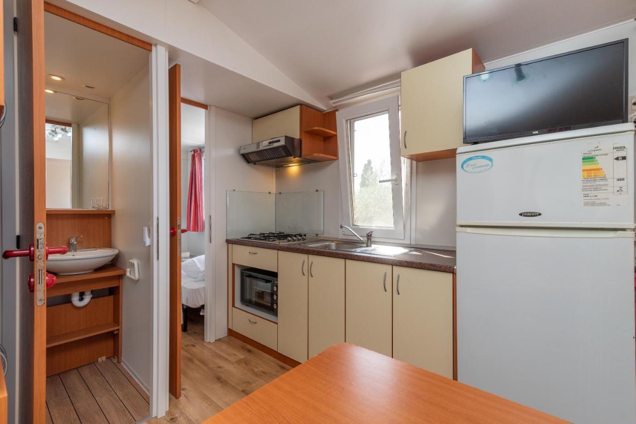 'Olive Grove' Camping House-Near The Beach Divulje Экстерьер фото